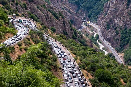 آخرین وضعیت ترافیکی جاده‌های کشور/ترافیک سنگین در آزادراه کرج - تهران