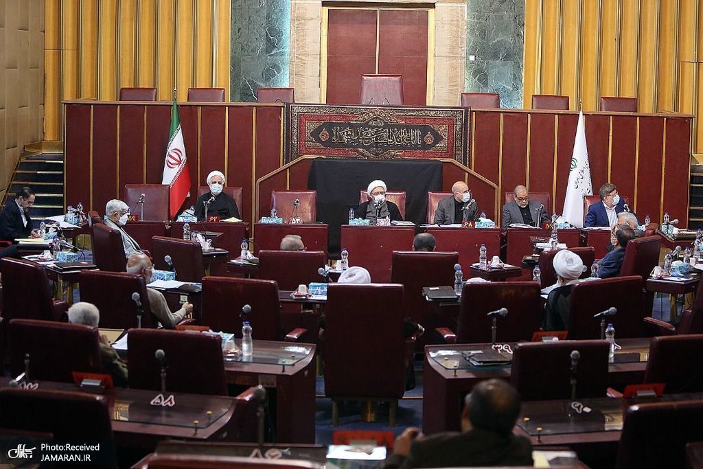 لاریجانی، عارف، شمخانی و محسن رضایی زیر یک سقف+ تصاویر
