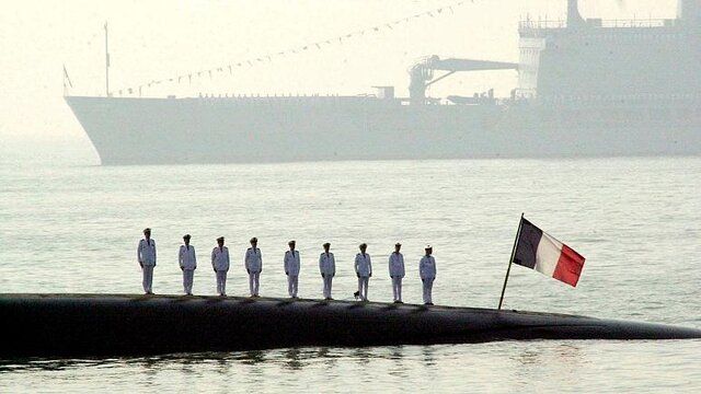 تجهیز فرانسه به ۴ زیردریایی هسته‌ای جدید به ارزش میلیاردها یورو