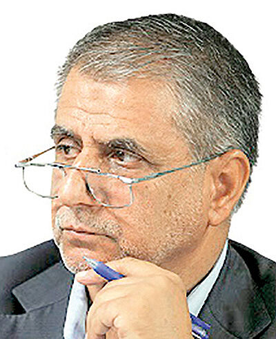 تاریخ یک نهاد انقلابی؟