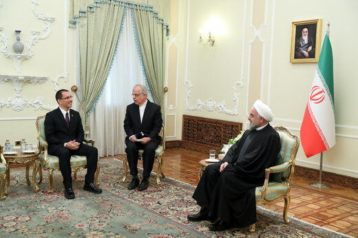 روحانی: دولت فعلی آمریکا، مجری سیاست‌های رژیم صهیونیستی است/شهادت سپهبد سلیمانی، باعث عصبانیت ملت ایران است