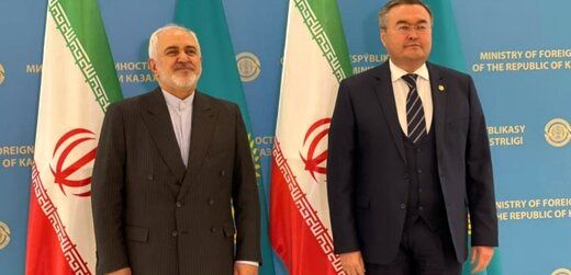 تاکید بر گسترش روابط ایران و قزاقستان در دیدار ظریف با مقامات این کشور+عکس