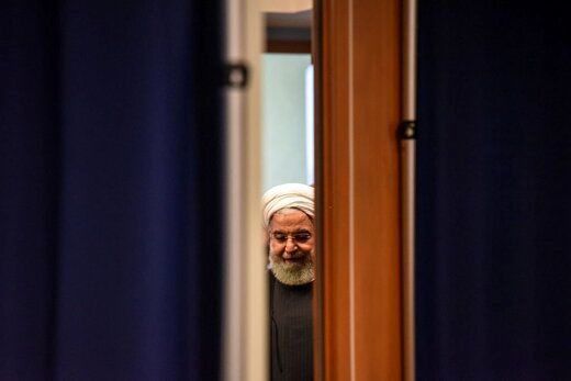 روحانی شرایط حضور در انتخابات را ندارد چون...