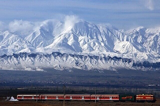 وزارت خارجه در بازگشایی راه آهن نخجوان نقش ایفاء کند