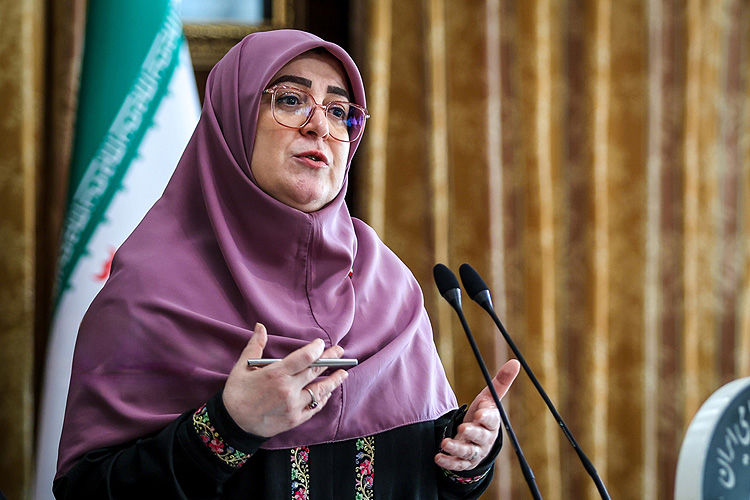 با زور نمی‌توانیم حجاب را برگردانیم