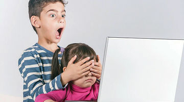 بگذارید نسل  زد اسکرول کند