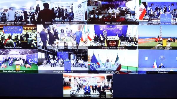 افتتاح طرح های ملی وزارتخانه‌های نفت، کشور، سازمان‌های انرژی اتمی و... توسط روحانی