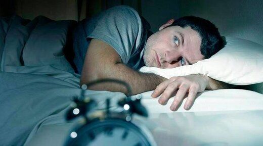 4 عاملی که باعث بی خوابی شبانه می شود