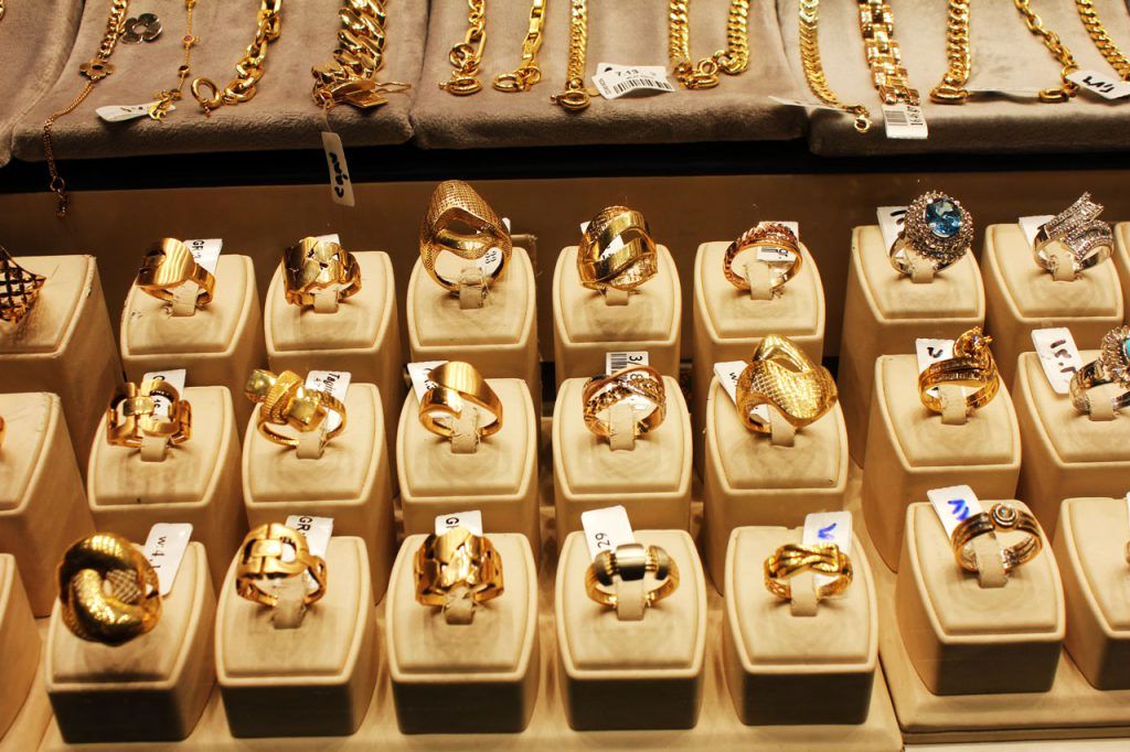ثبت معاملات طلا در سامانه جامع تجارت به تعویق افتاد