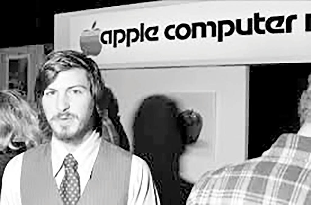 بازخوانی برکناری استیو جابز از شرکت اپل 