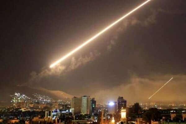 سرنگونی موشک‌های اسرائیل توسط پدافند هوایی سوریه