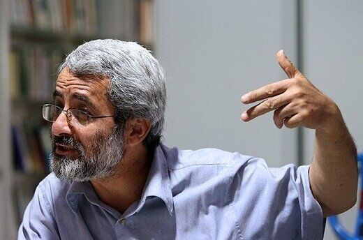 سلیمی‌نمین مدعی شد: باید به شرایط جنگی تن بدهیم
