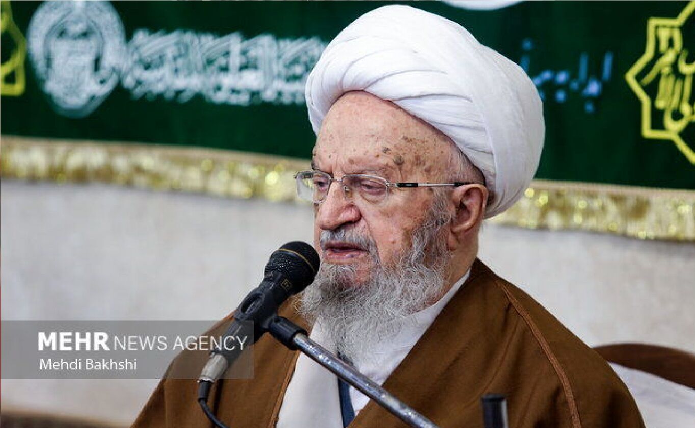 پیام مهم آیت‌الله مکارم شیرازی درباره اجرای «طرح نور» و مساله حجاب 