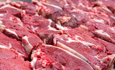 قیمت انواع گوشت امروز شنبه 8 اردیبهشت 1403/ قیمت گوشت مرغ ثبات یافت + جدول 2