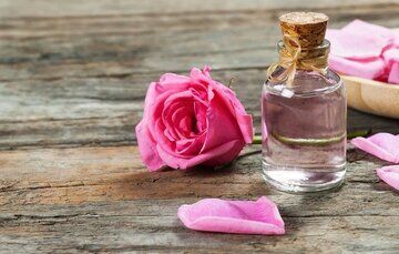 7 خاصیت بی‌نظیر گلاب که نمی دانستید