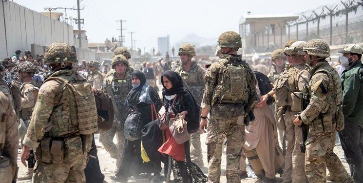 لندن خبر داد: سه شهروند انگلیسی در میان کشته شدگان انفجار کابل هستند
