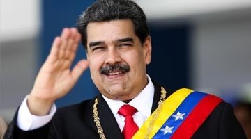 اموال مادورو مسدود شد
