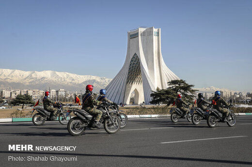 تصاویری از متفاوت‌ترین راهپیمایی ۲۲ بهمن