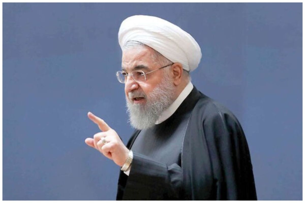 حسن روحانی رأی خود را به صندوق انداخت + عکس