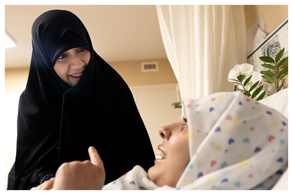 دختر شهید سلامی به عیادت دختر شهید هاشمی‌تبار رفت + فیلم