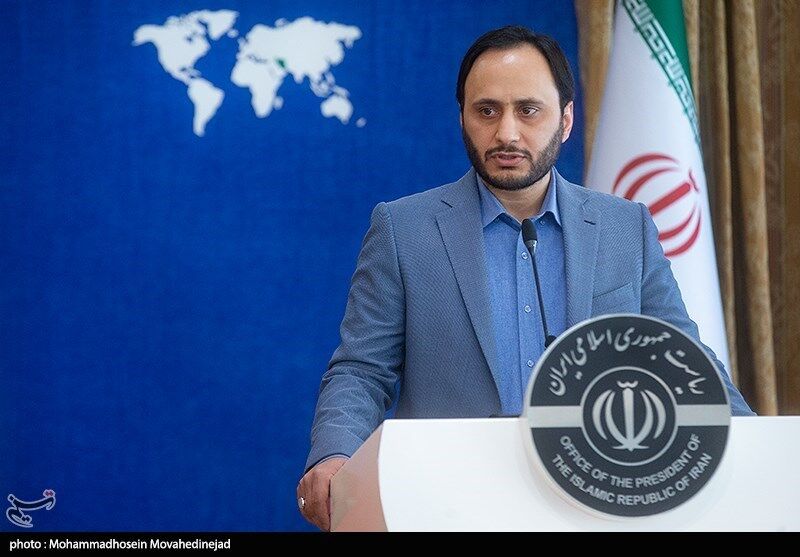 ساعت رسمی کشور فردا جلو کشیده می‌شود