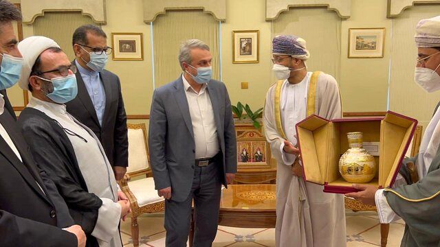 در دیدار وزیر «صمت» با وزیر خارجه
عمان چه گذشت؟