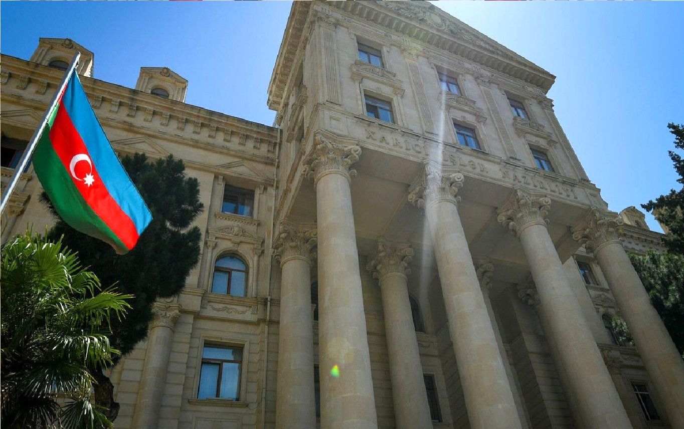 باکو به پاریس هشدار داد / تسلیح ارمنستان به نفع صلح نیست