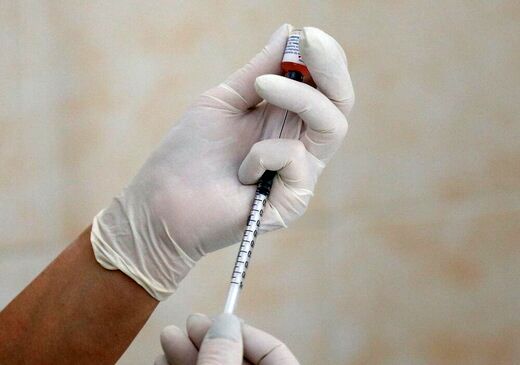 واکنش سازمان جهانی بهداشت به خبر کشف واکسن کرونا؛ زیاد دلخوش نباشید!