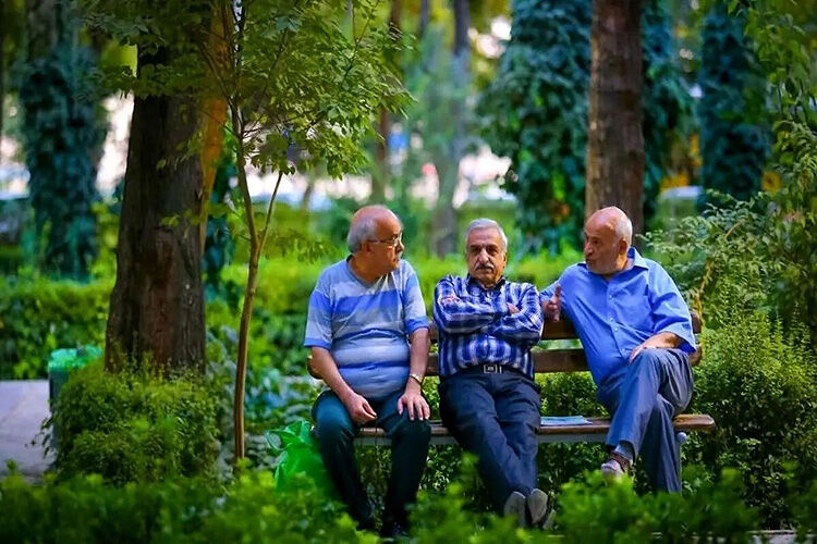 بازنشستگی زودرس یا بازگشت به کار؟