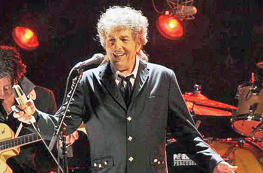 جشن تولد 77سالگی باب دیلن با حضور هالیوودی‌ها