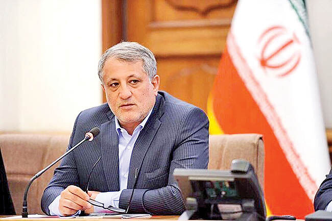 قرنطینه خودخواسته رئیس شورای شهر 