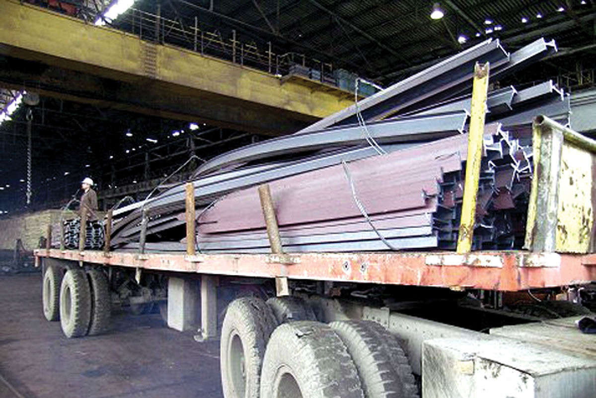 بازار آهن در انتظار سرنوشت