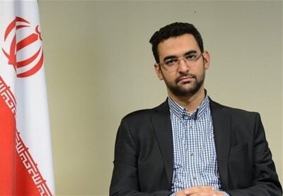 حکم آذری جهرمی در ستاد انتخاباتی پزشکیان 
