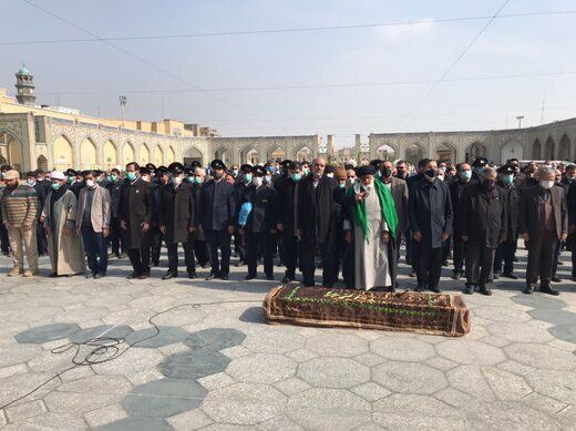 تشییع پیکر همسر برادر رهبر انقلاب در حرم مطهر رضوی