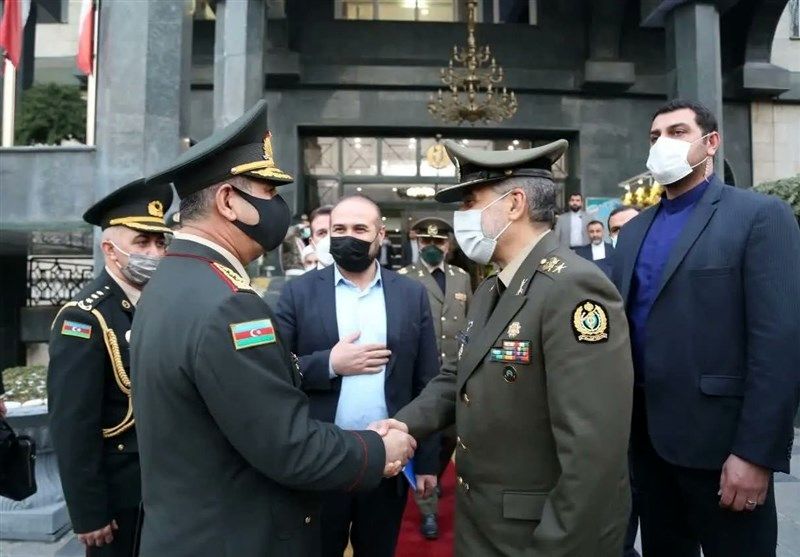 دیدار امیر آشتیانی با وزیر دفاع جمهوری آذربایجان