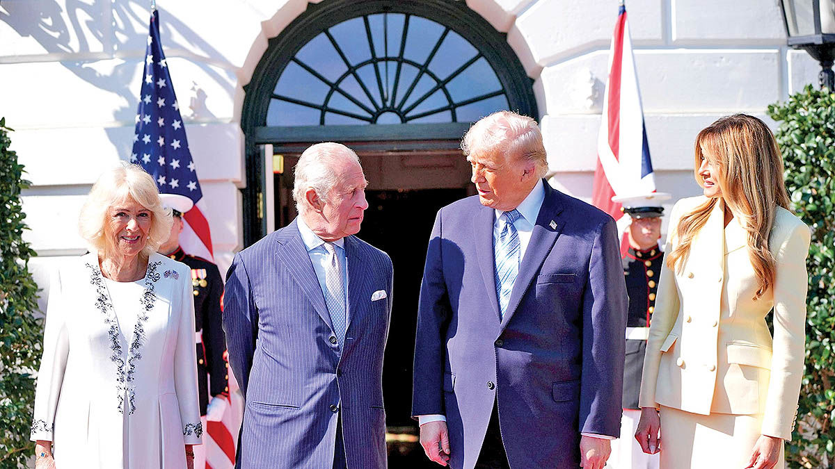 دیپلماسی سلطنتی پشت درهای بسته