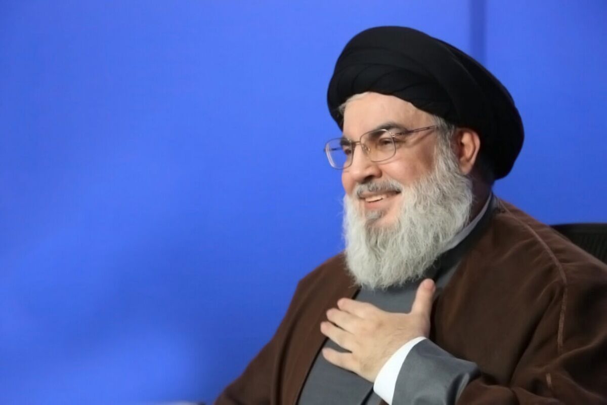 عکسی از سفر دختر شهید سیدحسن نصرالله به قم