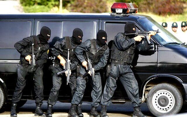 اتفاق تلخ در مشهد/ کودکی توسط پدرش گروگان گرفته شد