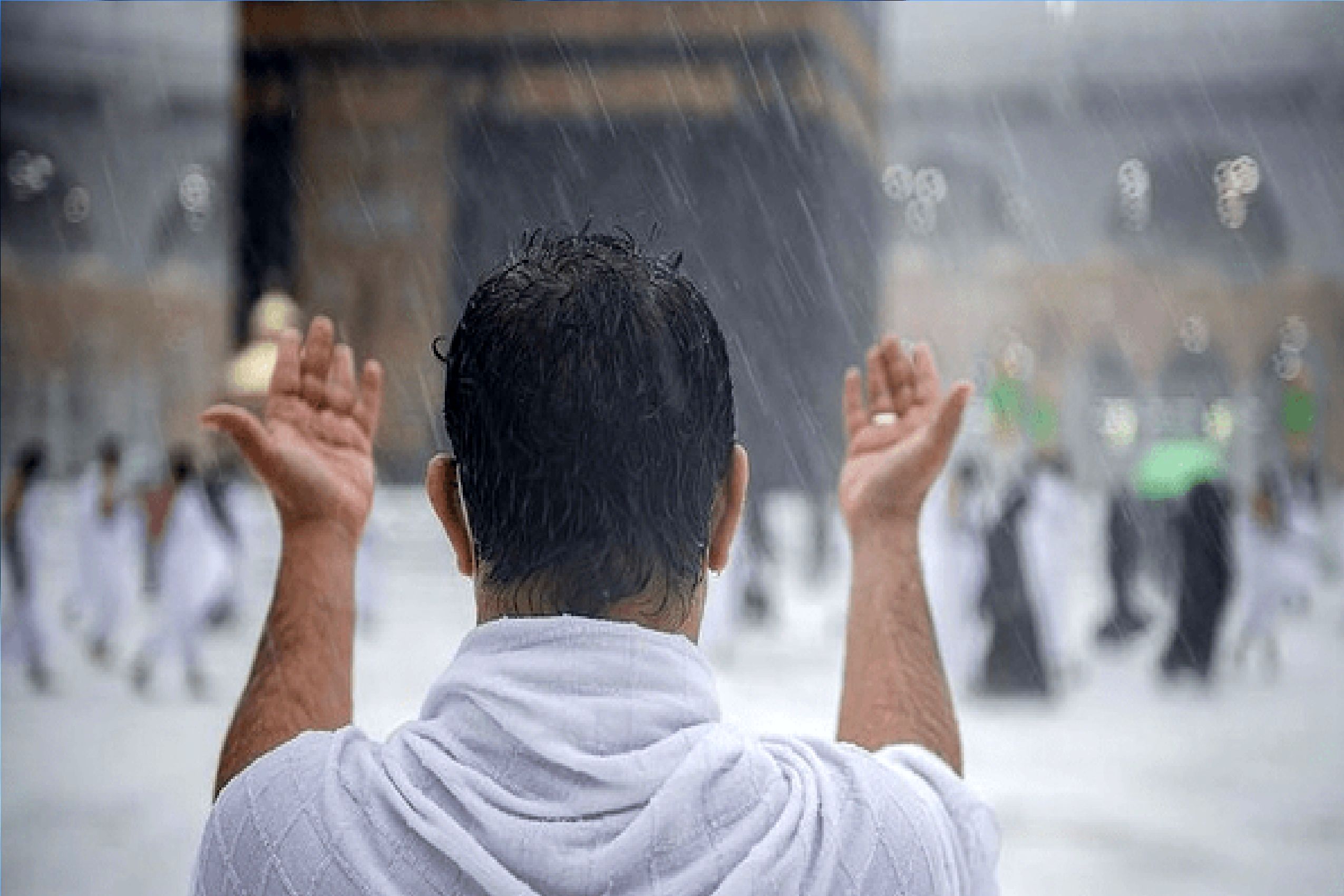 لحظه باران شدید در مسجدالحرام + فیلم