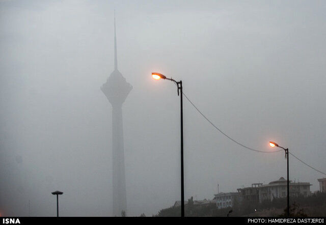 هشدار به تهرانی‌ها/ وضعیت هوا در این مناطق بنفش است