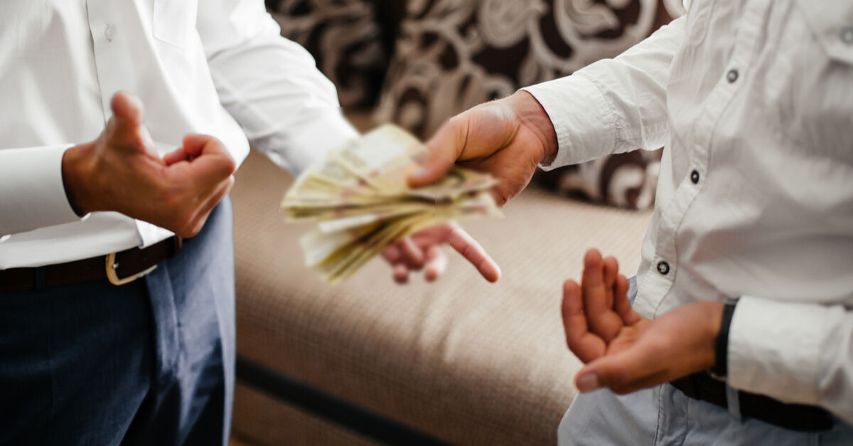 گرفتن وکیل برای طلاق در سال ۱۴۰۲ چقدر هزینه خواهد داشت؟