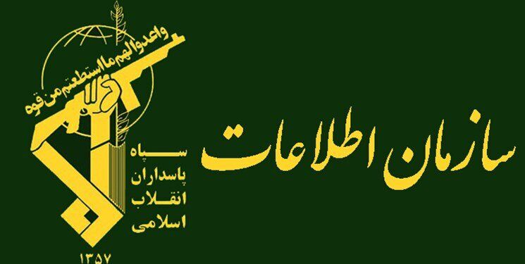 دستگیری باند معاند پلمپ اصناف با لباس ماموران