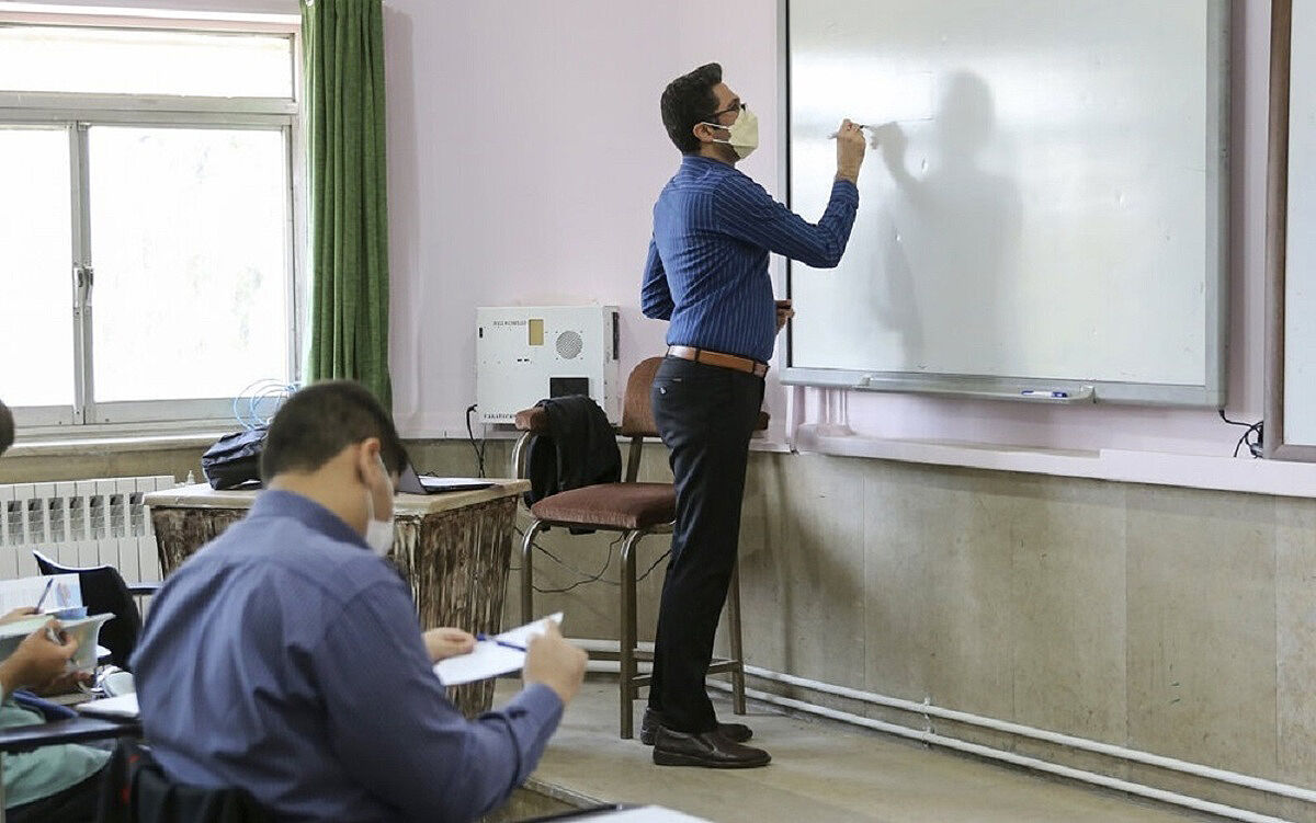 3دلیل معضل کمبود معلم