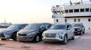 خودروهای خارج‌نشینان به گمرک  رسید