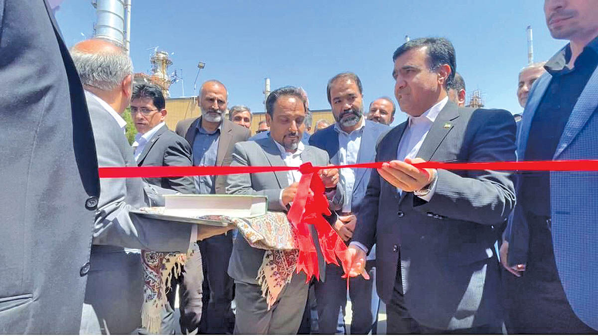 بهره برداری از ۵ دستگاه پایش ترکیبات آلی فرار در پالایشگاه اصفهان