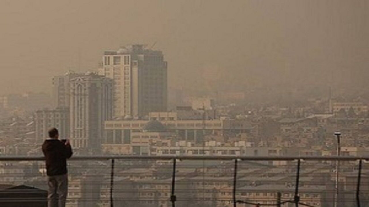 شدت آلودگی هوا در تهران معادل استعمال ۳ تا ۷ نخ سیگار است