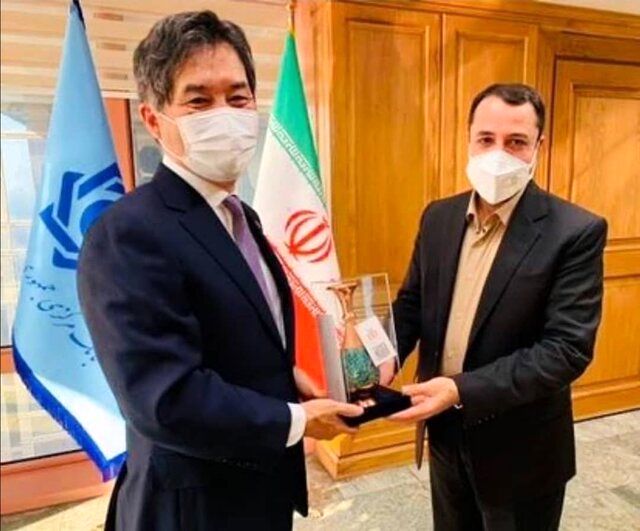 دیدار سفیر ژاپن در تهران با رئیس کل بانک مرکزی