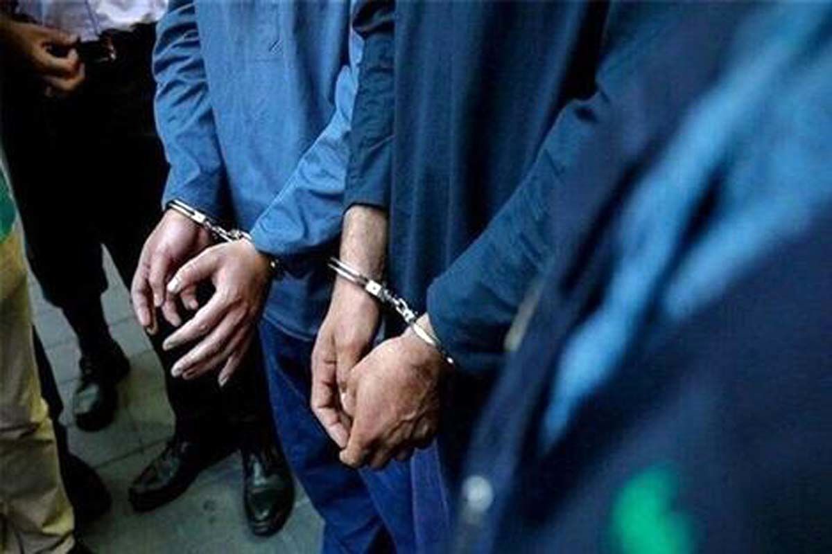 جزییات بازداشت یک عضوشورای شهر/ دو کارمند شهرداری هم دستگیر شدند