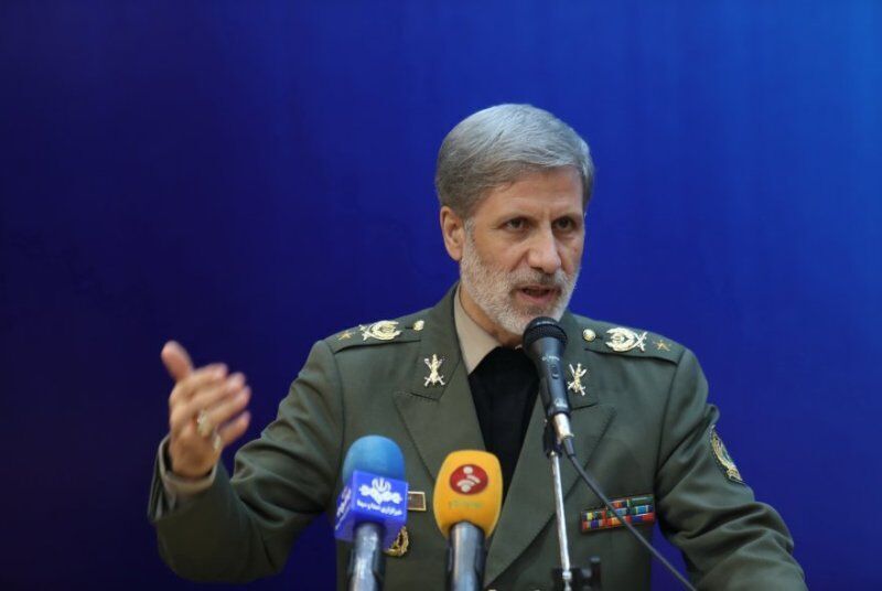امیر حاتمی: هرگونه تهدیدی علیه ایران را با قاطعیت جواب می‌دهیم 