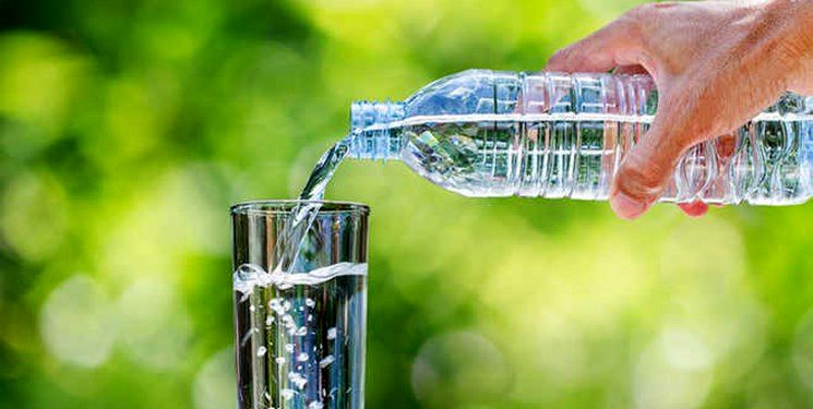 تاثیر نوشیدن آب قبل و بعد از واکسیناسیون کرونا